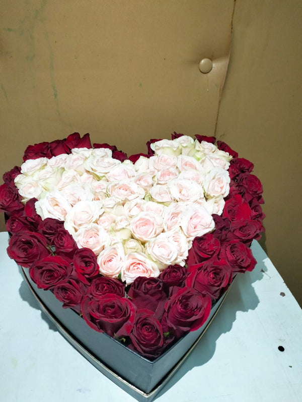 LOVE & VIBES BOX