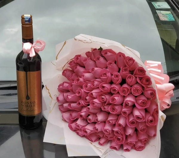 80 PINK ROSES & ROSSO NOBILE WINE