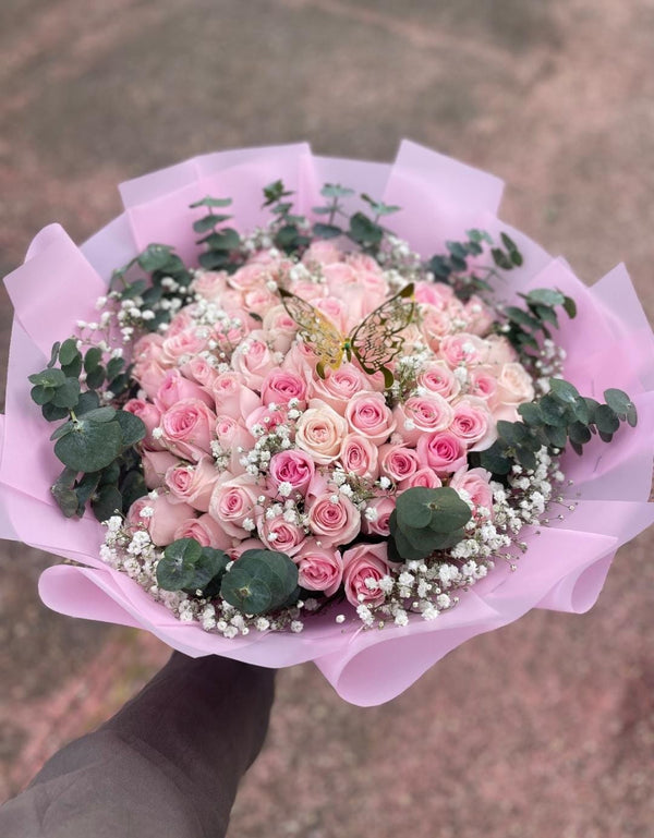 CUSTOMISED 80 PINK BOUQUET